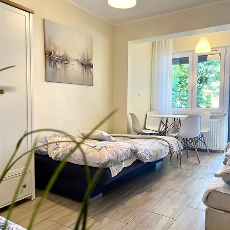 Privatunterkunft Oaza Treptower Deep